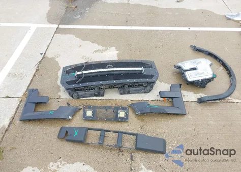 2015 Ford F-150 Platinum z USA, uszkodzony, nr VIN 1FTEW1EG2FFA33197